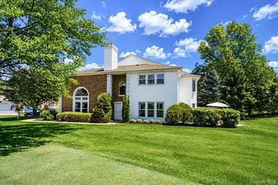 86 Hamlet Drive, Commack, NY 11725 - Photo 3