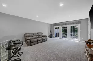 86 Hamlet Dr, Commack, NY 11725 - Photo 15