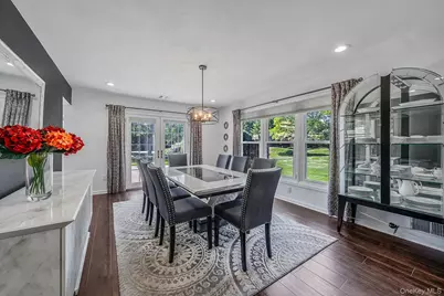 86 Hamlet Drive, Commack, NY 11725 - Photo 11