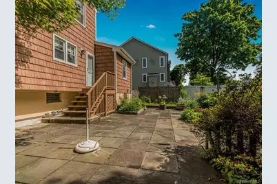 211 Warren Avenue, Hawthorne, NY 10532 - Photo 27
