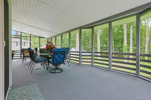 8 Dunmore Rd, New City, NY 10956 - Photo 29