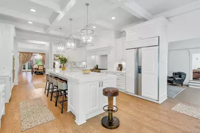 98 Cliff Road, Port Jefferson, NY 11777 - Photo 9