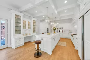 98 Cliff Rd, Port Jefferson, NY 11777 - Photo 7