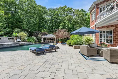 98 Cliff Road, Port Jefferson, NY 11777 - Photo 37