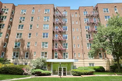 1300 Midland Avenue #C39, Yonkers, NY 10704 - Photo 1