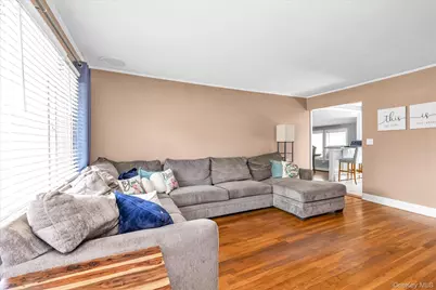 64 Kobb Boulevard, West Islip, NY 11795 - Photo 3