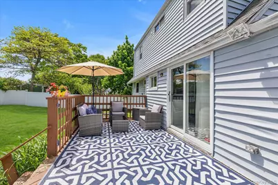 64 Kobb Boulevard, West Islip, NY 11795 - Photo 21