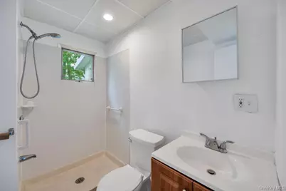 125 S 5th Street, Bethpage, NY 11714 - Photo 13