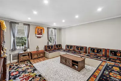 76-10 34th Avenue #3H, Jackson Heights, NY 11372 - Photo 5