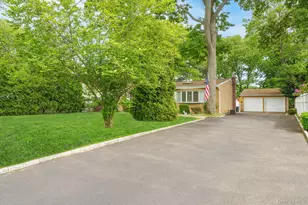 20 Amherst St, Islip, NY 11751 - Photo 3