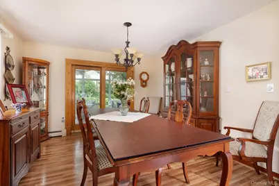 4 Water Lane N, Levittown, NY 11756 - Photo 5