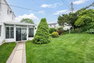 4 Water Ln N, Levittown, NY 11756 - Photo 21
