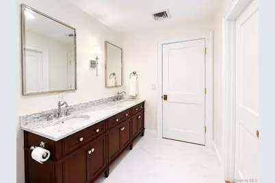 11 1st Street, Bellport, NY 11713 - Photo 17