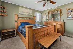 37 Westchester Ave, West Babylon, NY 11704 - Photo 15