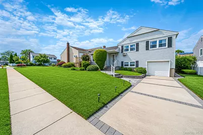 2637 Marin Lane, East Meadow, NY 11554 - Photo 3