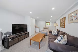 2637 Marin Ln, East Meadow, NY 11554 - Photo 21