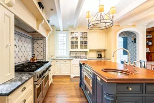 170 Manhasset Woods Rd, Manhasset, NY 11030 - Photo 13