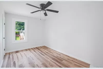 54 Larter Avenue, Newburgh, NY 12550 - Photo 15