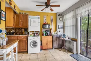 2550 Olinville Ave, Bronx, NY 10467 - Photo 11