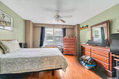 2550 Olinville Avenue #4E, Bronx, NY 10467 - Photo 3