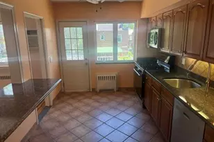 1922 Hering Ave, Bronx, NY 10461 - Photo 9