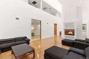 6 Deepwood Ct, Old Westbury, NY 11568 - Photo 7