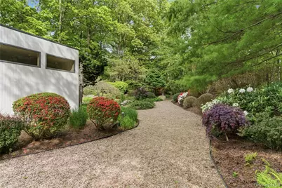 6 Deepwood Court, Old Westbury, NY 11568 - Photo 35