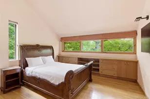 6 Deepwood Ct, Old Westbury, NY 11568 - Photo 23