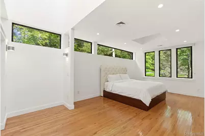 6 Deepwood Court, Old Westbury, NY 11568 - Photo 15