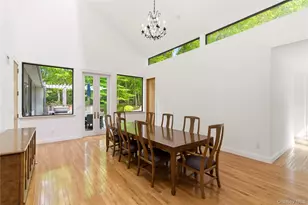 6 Deepwood Ct, Old Westbury, NY 11568 - Photo 9