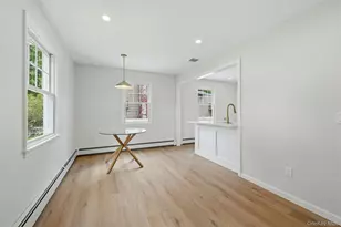 192 Iceland Dr, South Huntington, NY 11746 - Photo 5