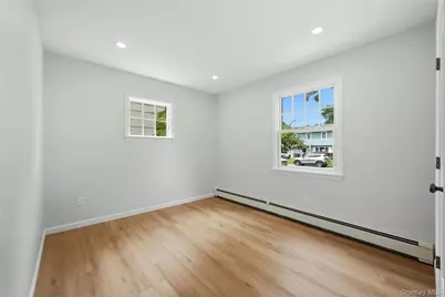 192 Iceland Drive, South Huntington, NY 11746 - Photo 19