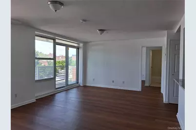 81-15 Queens Boulevard #4J, Elmhurst, NY 11373 - Photo 11