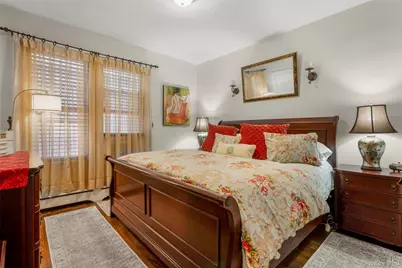 15 E 235th Street, Bronx, NY 10470 - Photo 19