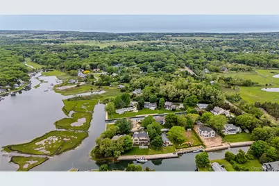 405 Williamsburgh Drive, Southold, NY 11971 - Photo 41