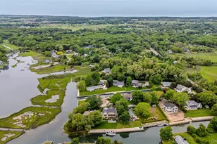 405 Williamsburgh Dr, Southold, NY 11971 - Photo 41