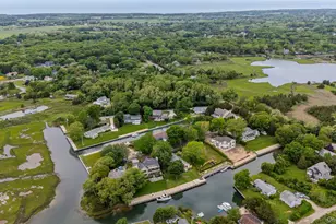 405 Williamsburgh Dr, Southold, NY 11971 - Photo 43