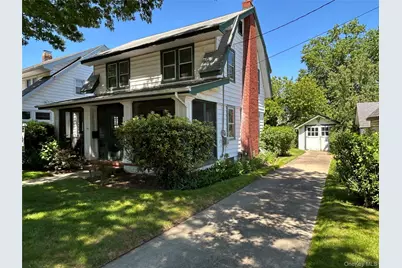 45 Berry Street, Lynbrook, NY 11563 - Photo 1