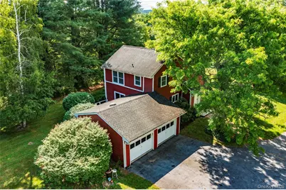 27 Goldfinch Drive, Salt Point, NY 12578 - Photo 3