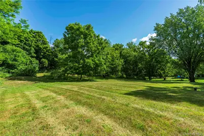 27 Goldfinch Drive, Salt Point, NY 12578 - Photo 7