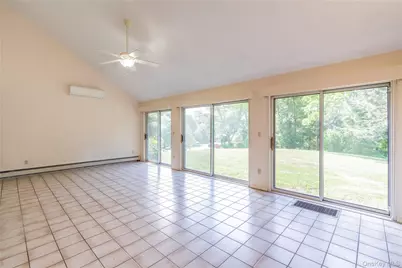 27 Goldfinch Drive, Salt Point, NY 12578 - Photo 9