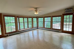 2 Hemlock Ct, Bay Shore, NY 11706 - Photo 13