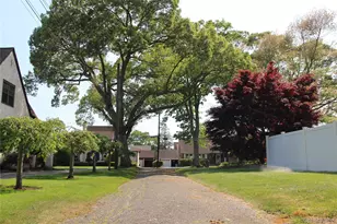 2 Hemlock Ct, Bay Shore, NY 11706 - Photo 5