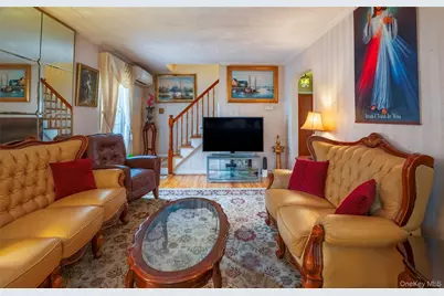 244-31 86th Road, Bellerose, NY 11426 - Photo 5