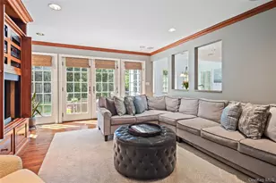 27 Bradford Rd, Scarsdale, NY 10583 - Photo 29