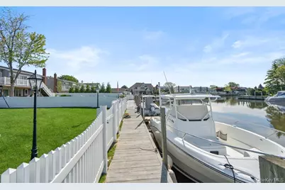 159 Driftwood Drive, West Islip, NY 11795 - Photo 41
