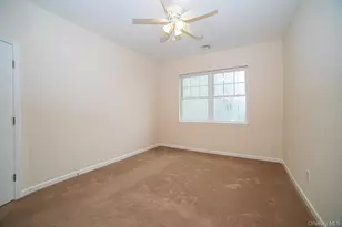 12 Sophia Ct, West Babylon, NY 11704 - Photo 5