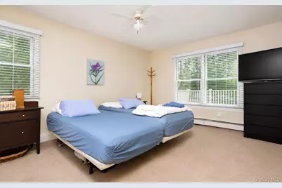 33 Guardian Drive, Mount Sinai, NY 11766 - Photo 9
