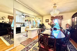 20-02 150th St, Whitestone, NY 11357 - Photo 7