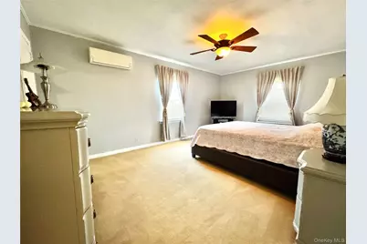2002 150th Street, Whitestone, NY 11357 - Photo 13